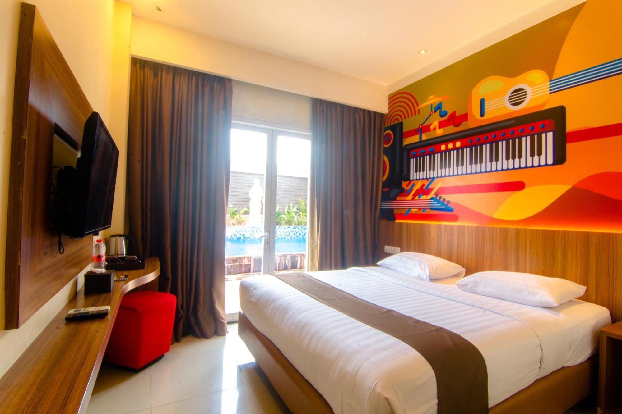 Front One Hotel Purwodadi Purwodadi  Zewnętrze zdjęcie